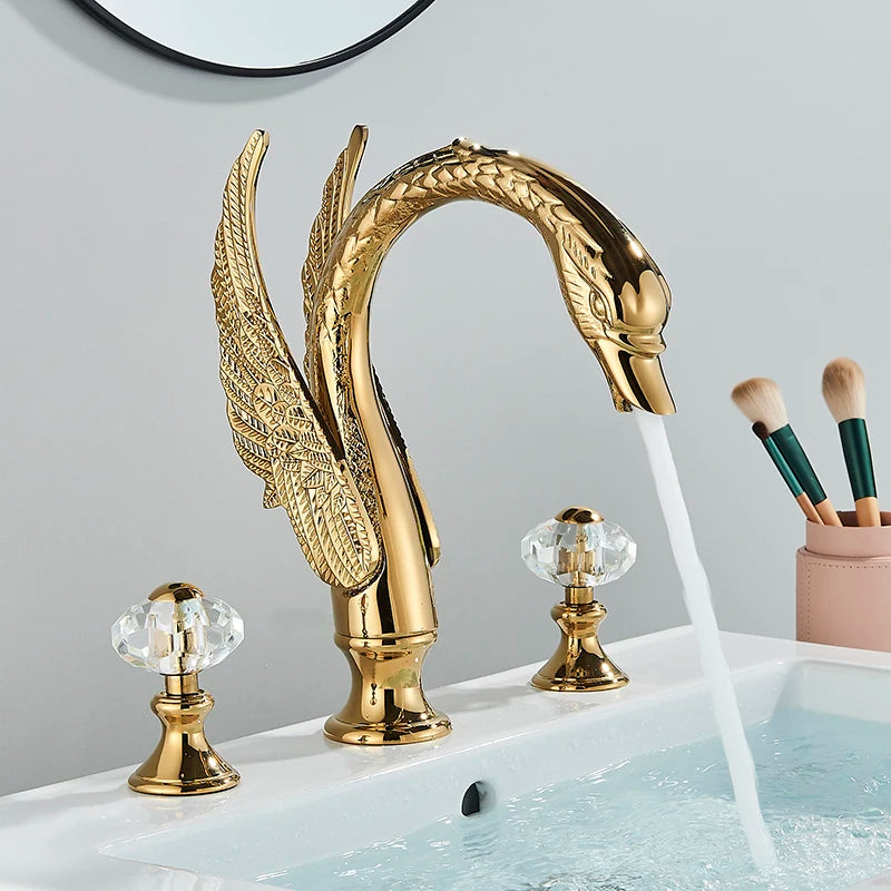 Luxurious Golden Bathroom Basin Faucet Brass Double Handle Hot Cold Sink Mixer Tap Swan Shape Basin Faucet Bathtub Mixers Crane