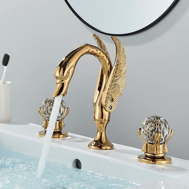 Luxurious Golden Bathroom Basin Faucet Brass Double Handle Hot Cold Sink Mixer Tap Swan Shape Basin Faucet Bathtub Mixers Crane