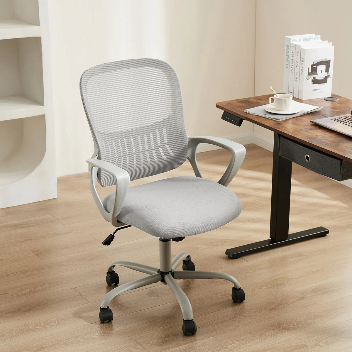 MCQ Ergonomic Gaming Office Chair With Lumbar Support