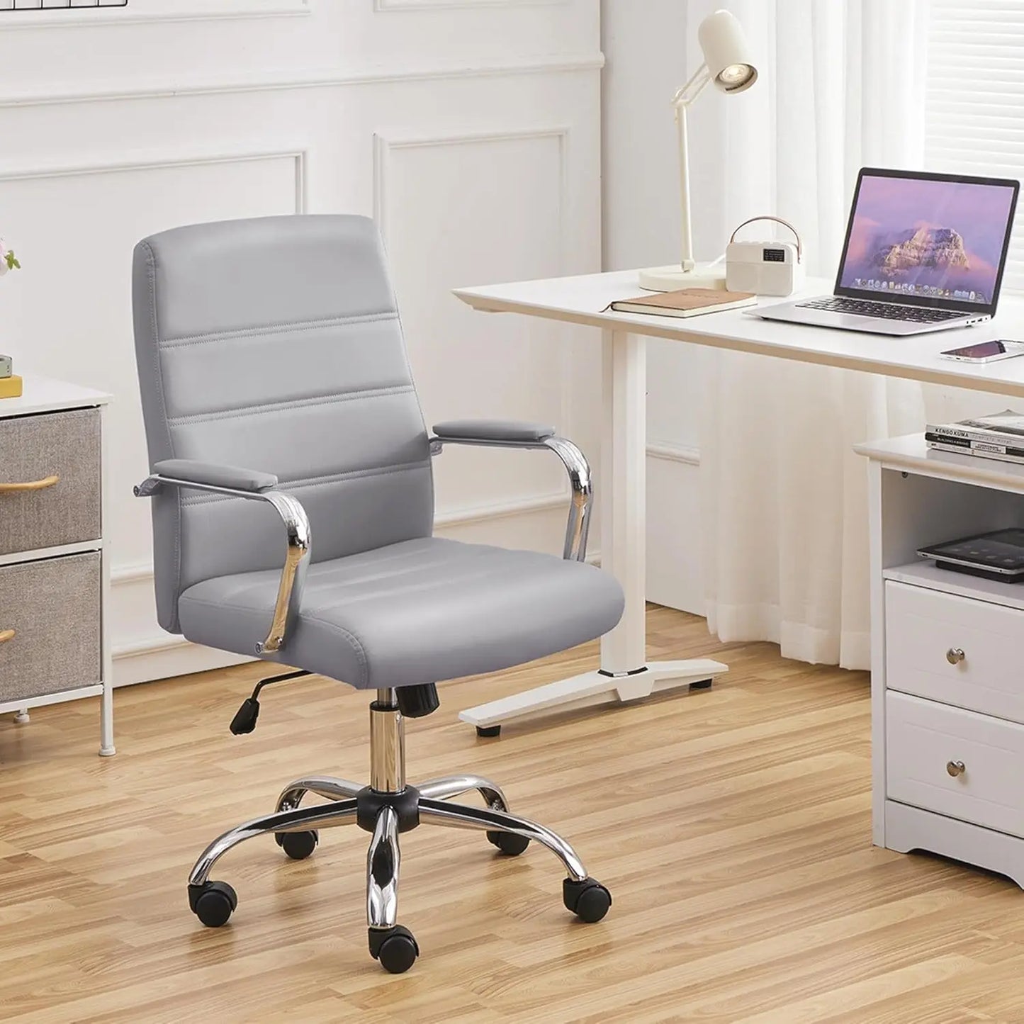 Adjustable Swivel Office Chair With PU Leather And Armrests
