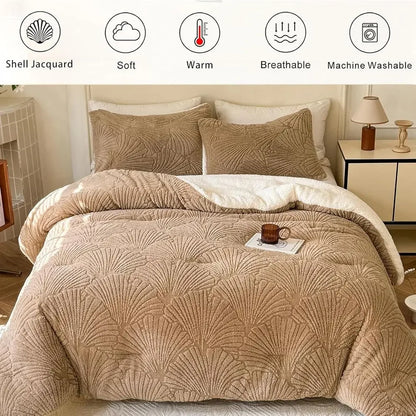 King Size Geometric Quilted Bedding Set, 3-Piece Warm Cozy Premium Comforter with 2 Pillowcases, Beige (104x90)