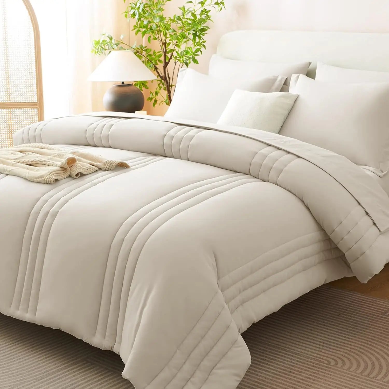 Queen Size Comforter Set - 7 Piece All Seasons Luxury Bedding with Down Alternative, Soft Sheets &amp; Pillowcases