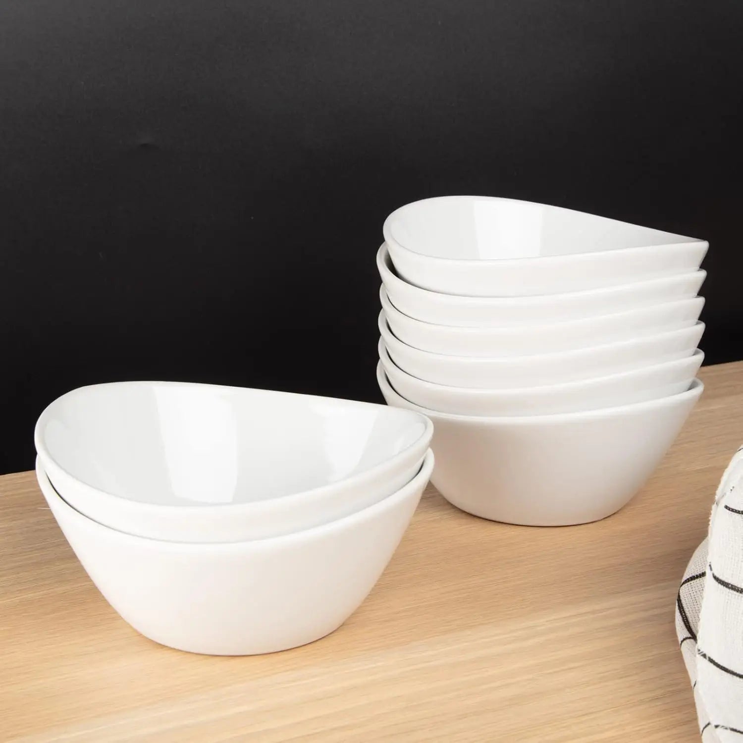 8" Ceramic Deep Soup Bowls &amp; Salad Bowls 42 OZ Large Bowls for Kitchen White Ceramic Serving Bowls for Salads Cereal,Soup